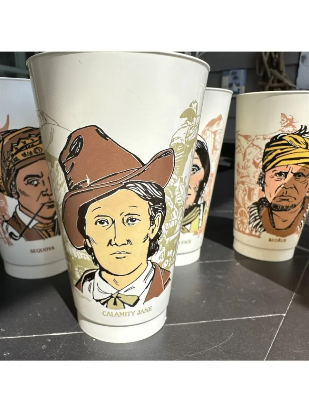 VINTAGE 1970S SLURPEE CUPS WILD WEST CHIEFS CALAMITY JANE LOT OF 6